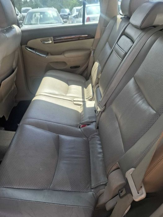 Vand TOYOTA Land Cruiser J120 2007!  Stare perfectă de funcționare! 7490 euro pret final !
