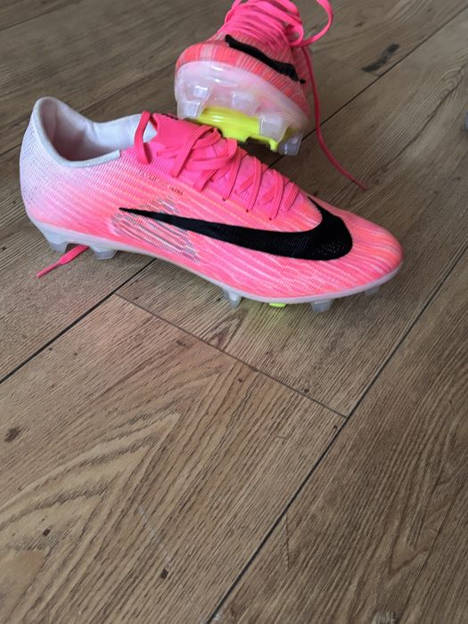 Бутонки Nike Superfly