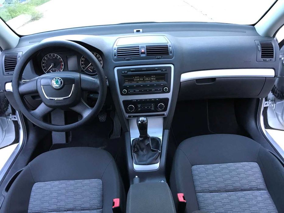 Inchiriere Auto/Rent A Car Non-Stop/card/cash/op/CHIRIE AUTO/AEROPORT