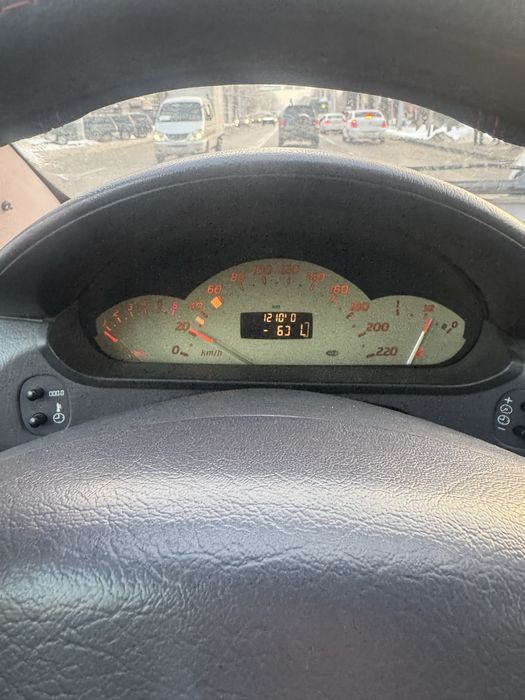 Авто мерс А класса