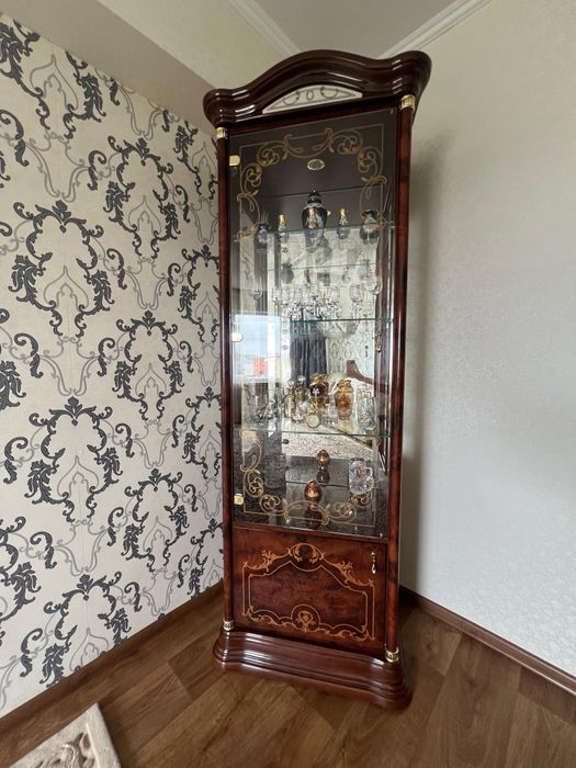 Сервант для посуды