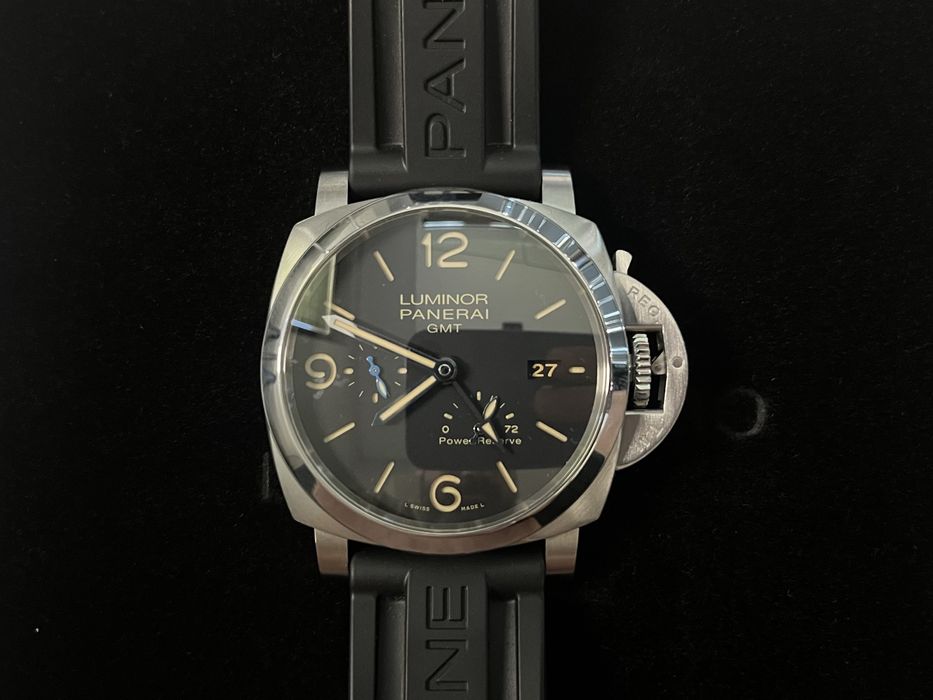 Panerai Luminor 1950 GMT