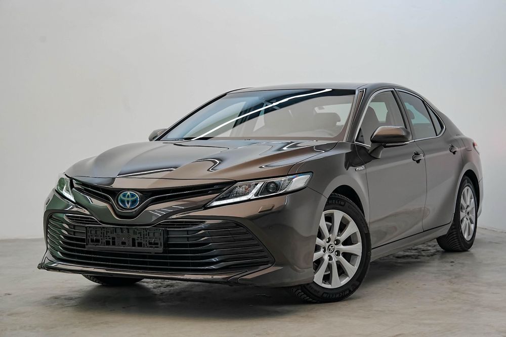 Toyota Camry 2.5 Dynamic - Bezina Hybrid HEV-  E-CVT - Automat - Garantie