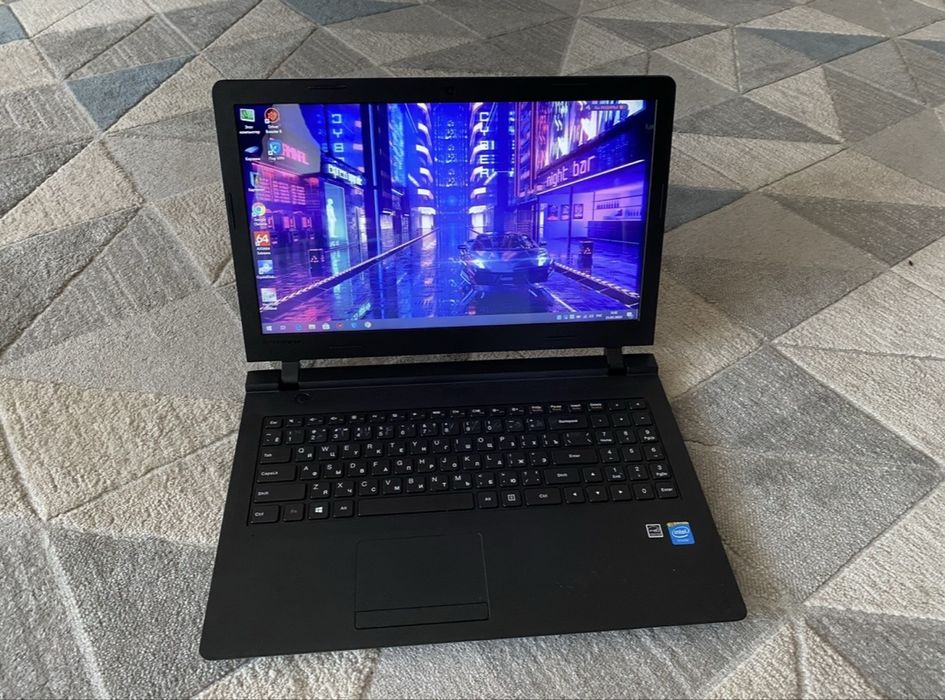 Отличный Современный Ноутбук