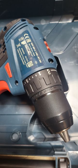 Bosch Professional акумулаторен винтоверт безчетков