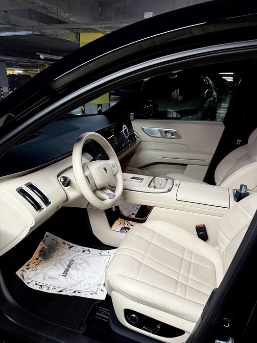 Deepal s09 ULTRA+ 4 AWD