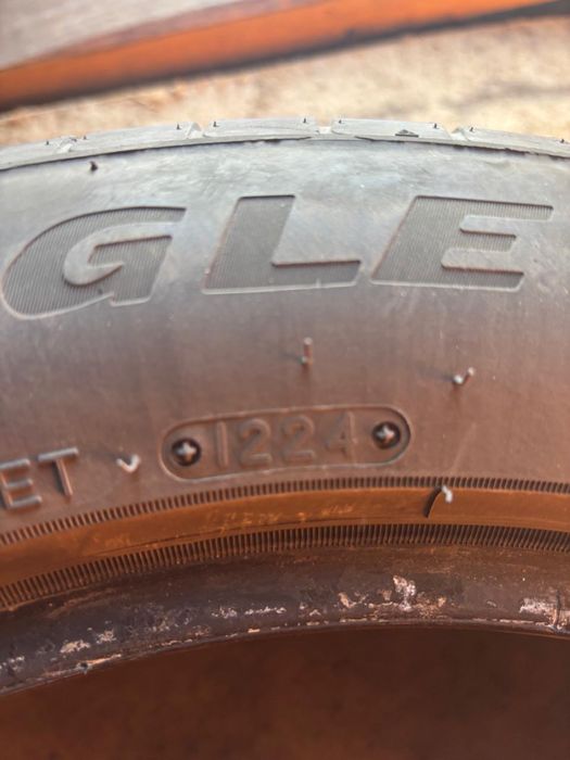 Продам летние шины состояние отличное