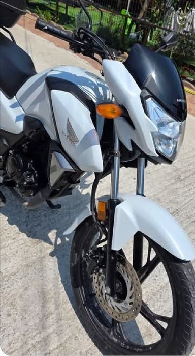 Vand sau schimb cu bicicleta asistata electric Honda cbr 125