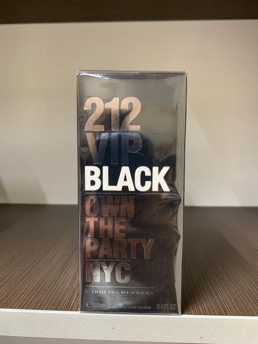 vand parfum 212 Vip Black Carolina Herrera