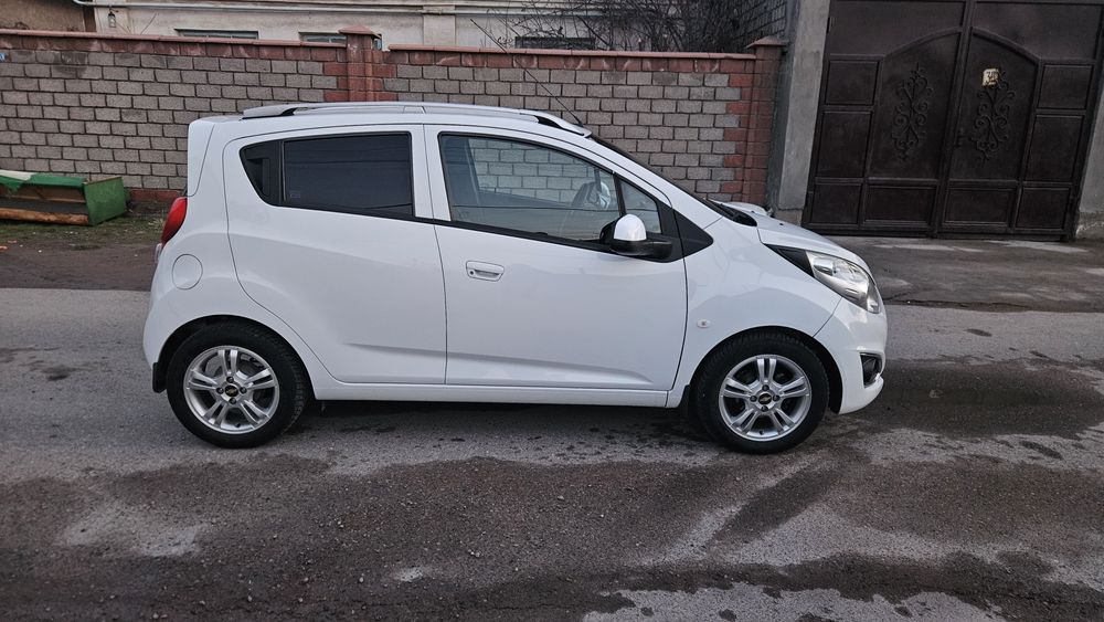 Продаётся.     SPARK