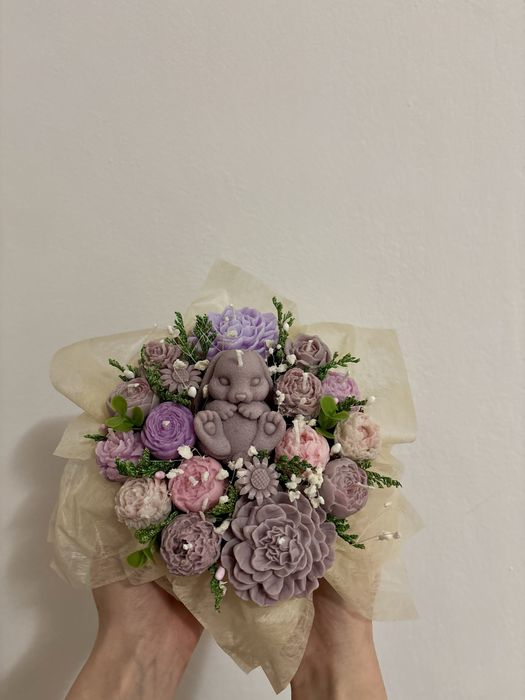 Aranjamente cu flori din ceara de soia