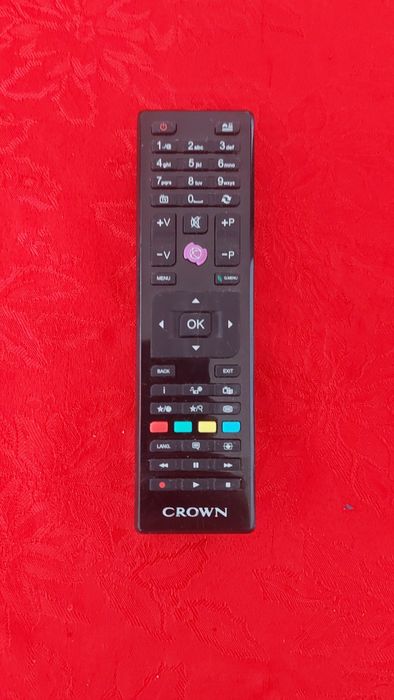Телевизор Crawn 32 инча