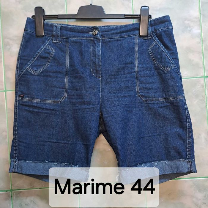 Vand pantaloni scurti elastici