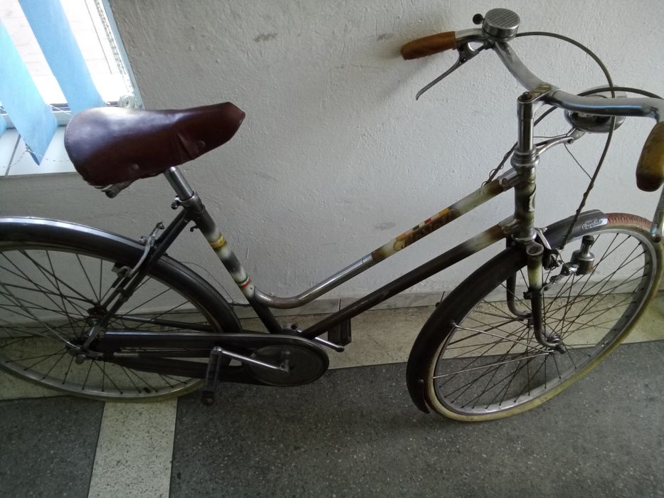 Vând bicicletă de damă Bartali vintage