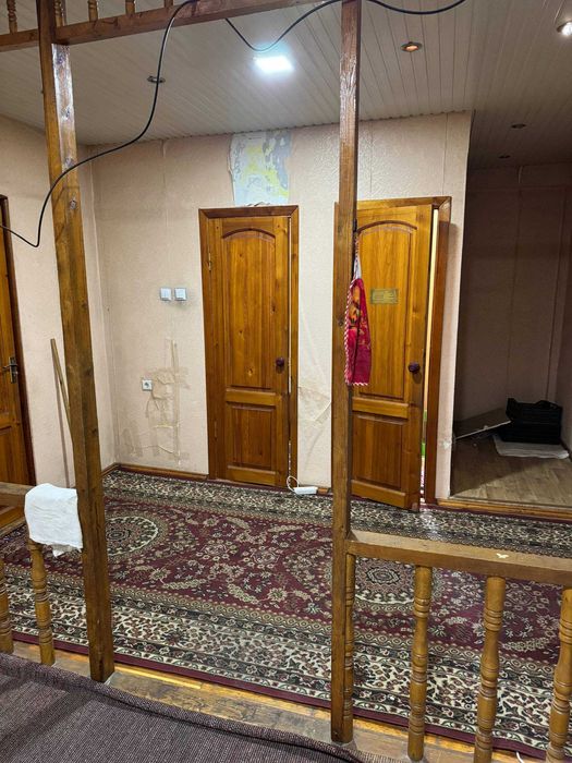 Продается 3/6/9; Юнусабад 2-кв. 33-дом; 90 кв.м. + 23 кв.м. 2 балкона