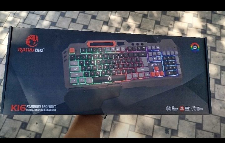 Pachka igravoy yonadigan klavyatura