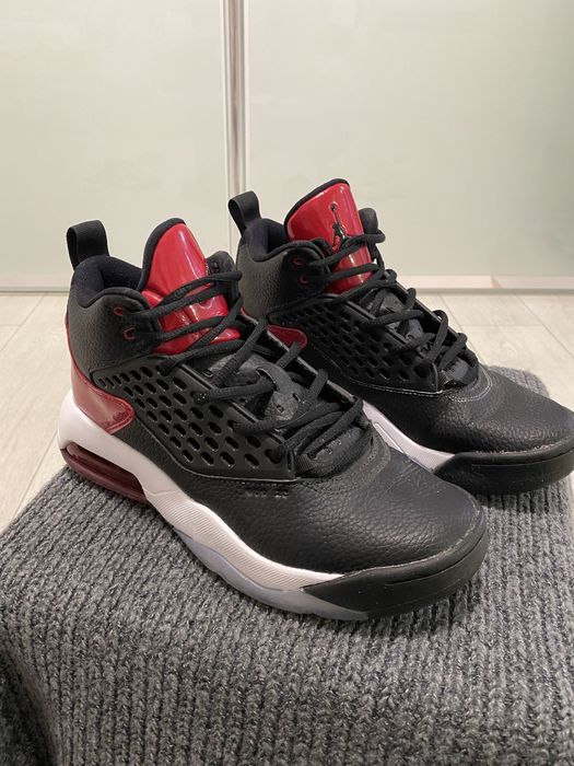 adidasi Jordan Maxin 200