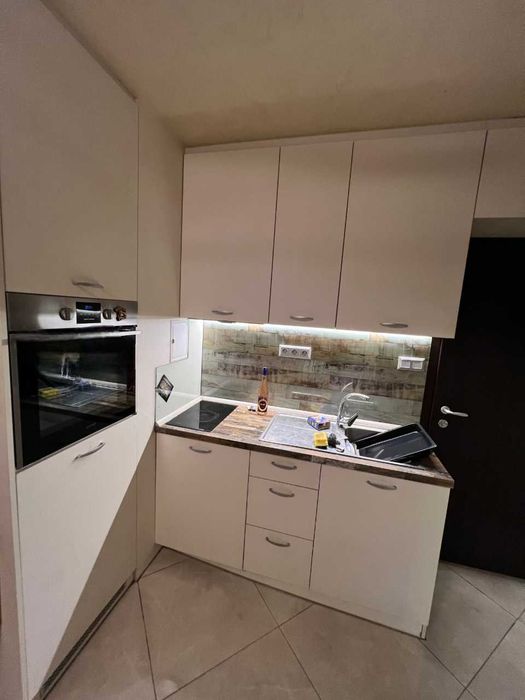 Дава се под наем Двустаен апартамент в София, Център - 43 кв.м за 599.25 € - Снимка #2