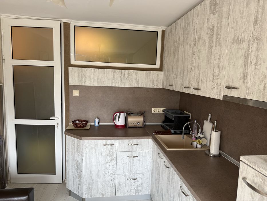 Продава се Двустаен апартамент в Русе, Център - 25 кв.м за 2600 €/кв.м - Снимка #4
