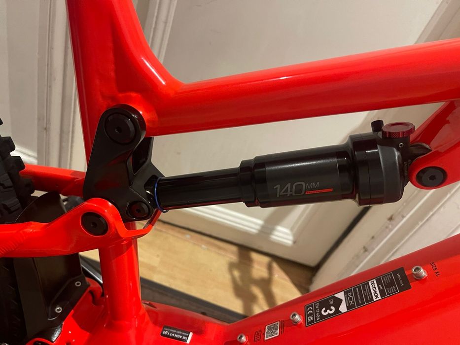 Bicicletă MTB electrică E-EXPL 520