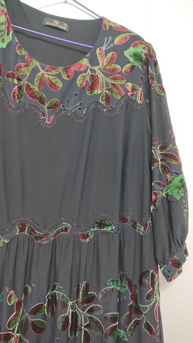 Продам вечерние  платья