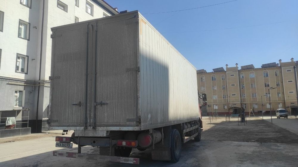 SHACMAN L3000  sotiladi