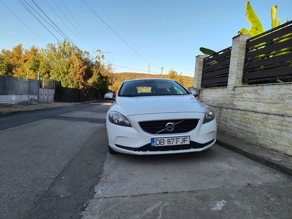 De vânzare Volvo V40