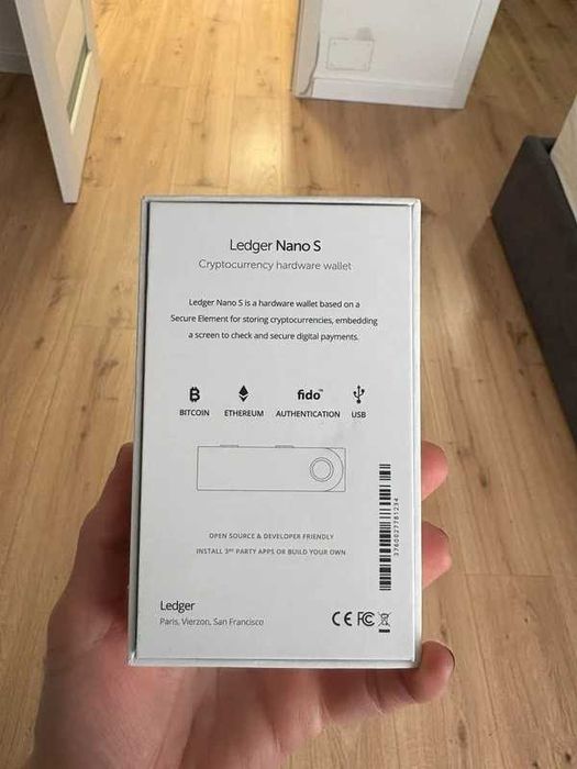 Ledger Nano S - portofel electronic crypto