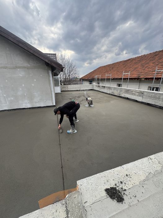 Sapă mecanizată elicopterizată