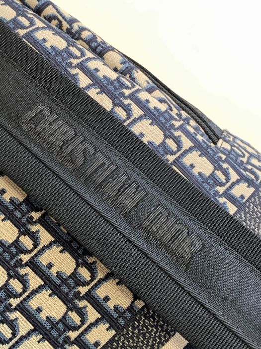 Ghiozdan Dior , calitate premium , pe comanda , nou