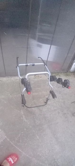 Suport haion auto 3 biciclete Thule