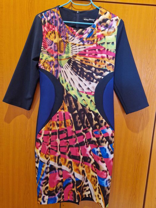 Рокли с ръкави до лакътя, размер М