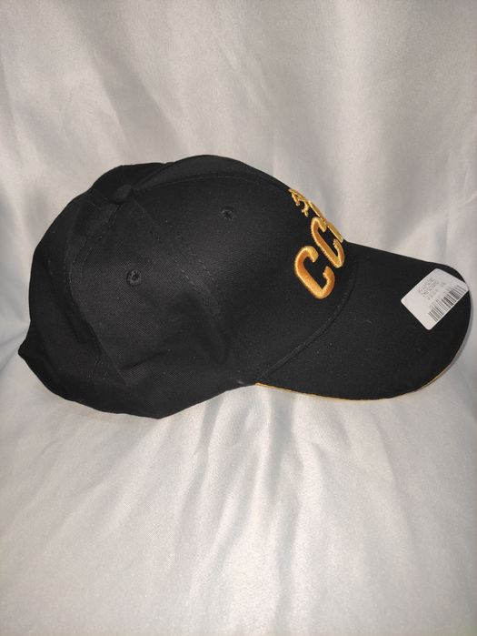 Продаётся кепка качество хорошее южное Корея