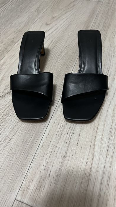 Босоножки мюли h&m