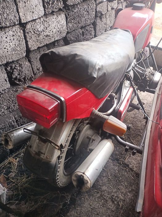 Мотоцикл Урал в облицовке Иж юпитер