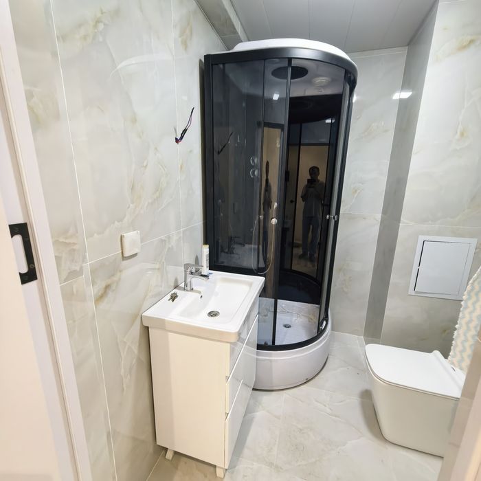 Продается срочно однокомнатная квартира Юнусабад 13 ИКАТ кадастр есть.