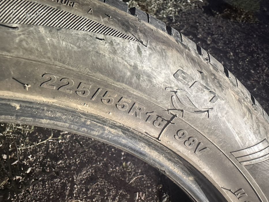 Авто шины 225/55R18 (4шт)