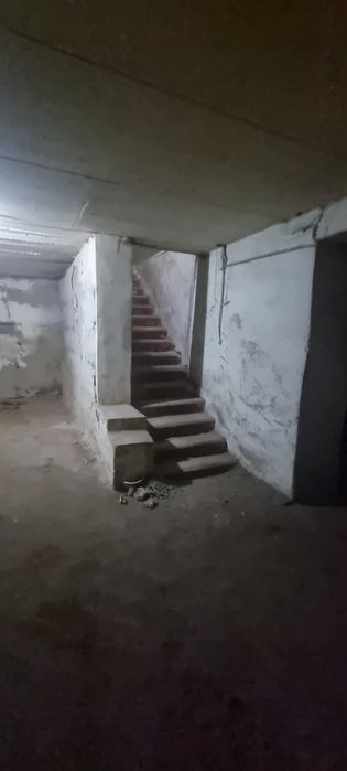 Сдам в аренду тёплое подвальное помещение