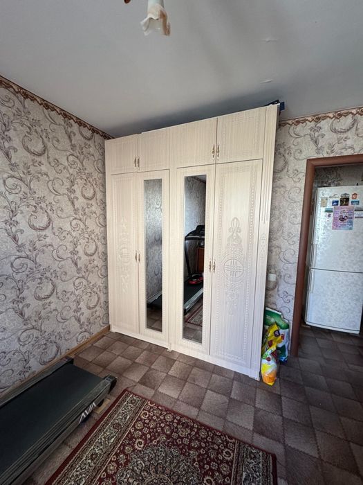 Продам шкаф светлый состояние хорошее размеры на фотке