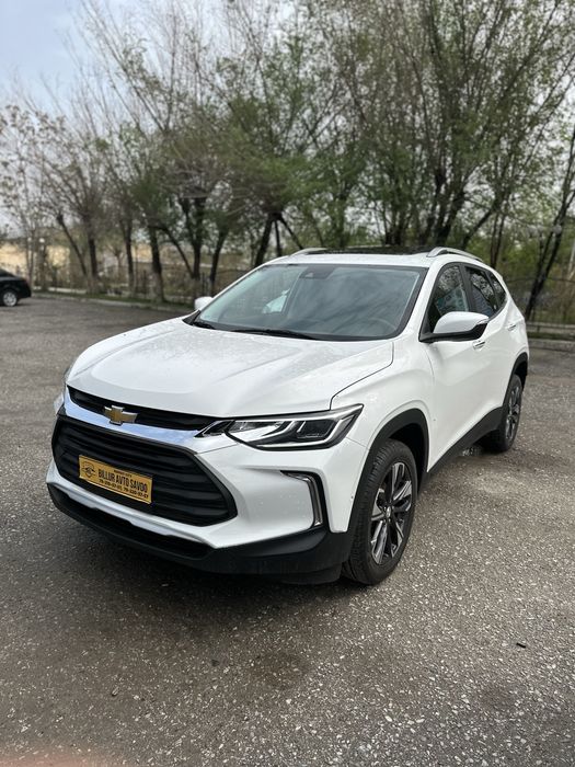 Идеал Tracker Premier Plus 2025 сотилади!