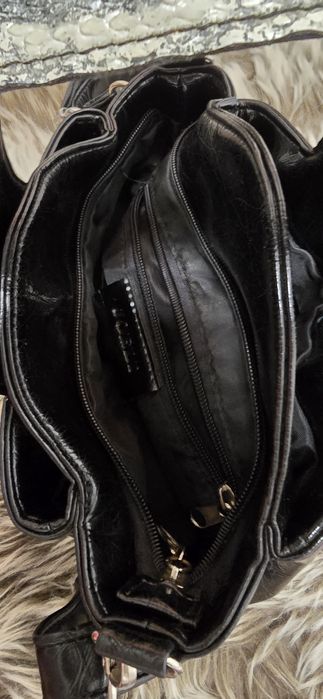 Интересна малка чанта