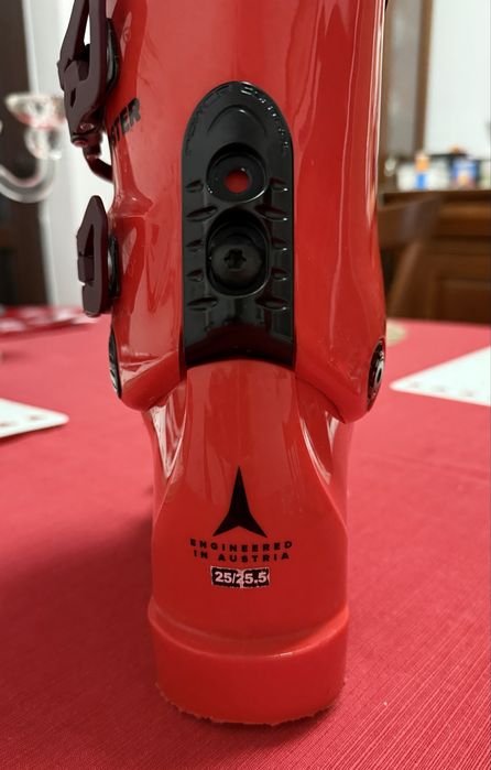 Clapari Atomic Redster