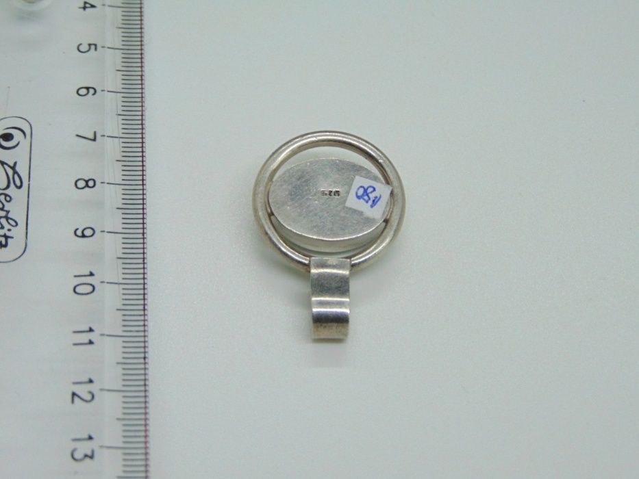 Pandantiv din argint cu hematit