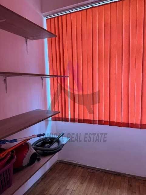 Дава се под наем Тристаен апартамент в Варна, Център - 80 кв.м за 648.21 € - Снимка #4