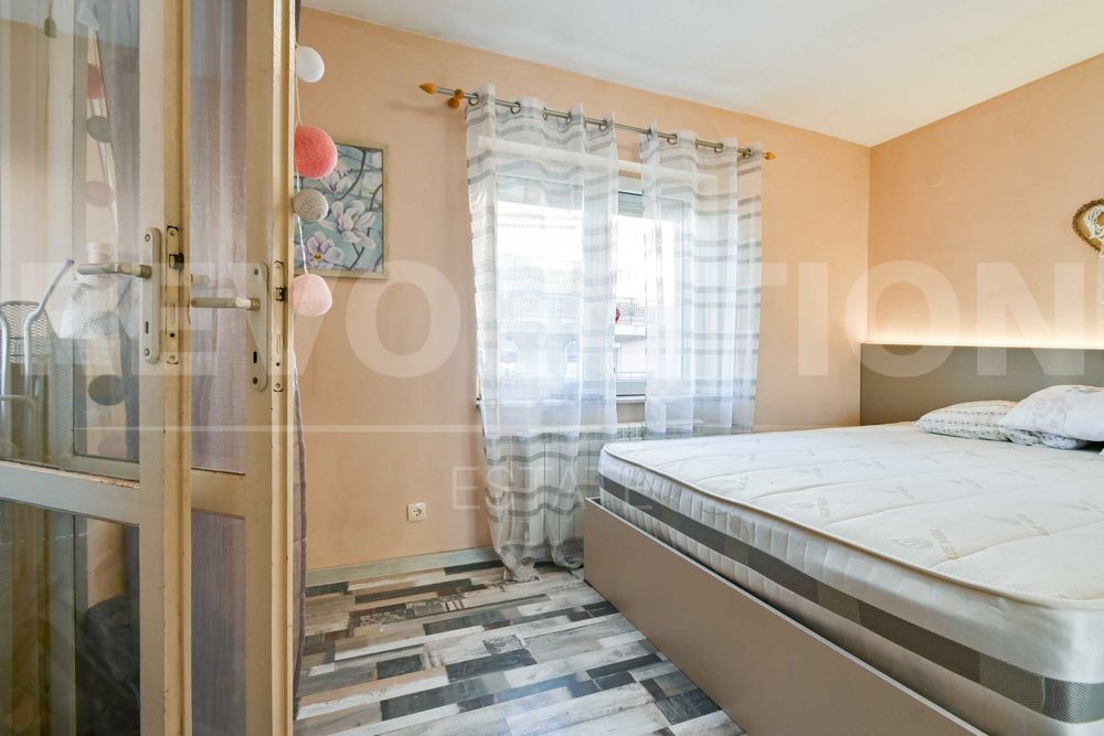 Продава се Тристаен апартамент в София, Гео Милев - 97 кв.м за 3403 €/кв.м - Снимка #8