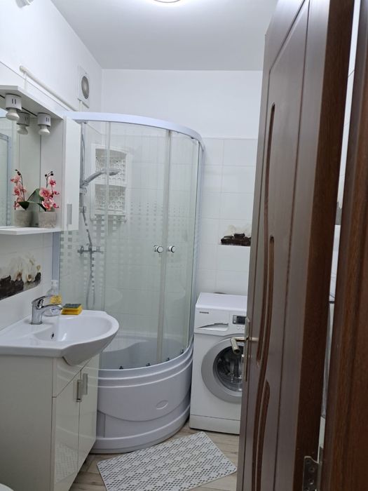 Garsoniera regim hotelier, zona crang