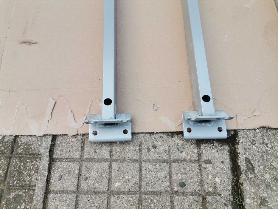 Метални подпори 138 см.