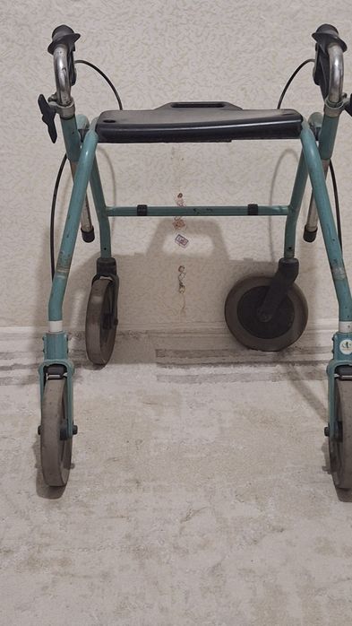 Ходунок ролатор для взрослых