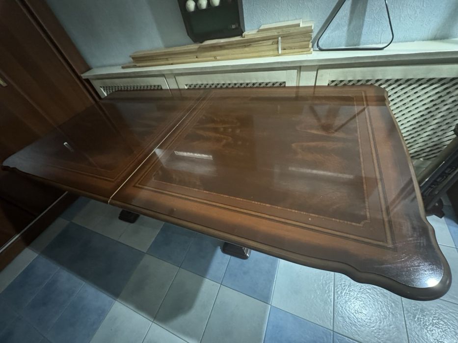 Стол в гостиную раздвежной