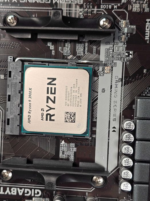 Kit Ryzen 9 3900X B550M Gaming WiFi 6 Workstation Gaming